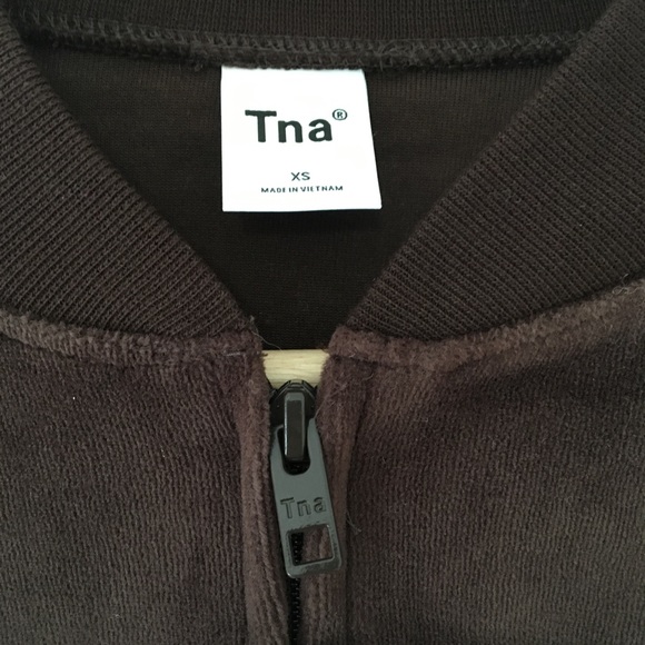 NWT TNA Aritzia Velour Zip-up Track Jacket Brown Size XS - Picture 3 of 6